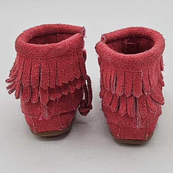 Minnetonka pink suede double Fringe baby booties size 2 - Picture 11 of 16